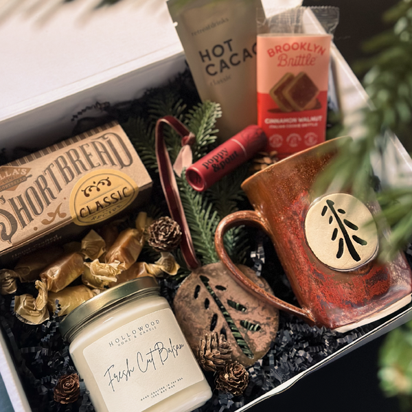 Cinnamon Woods Gift Box