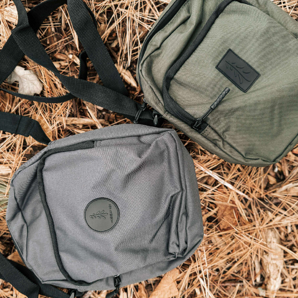Traveler Crossbody