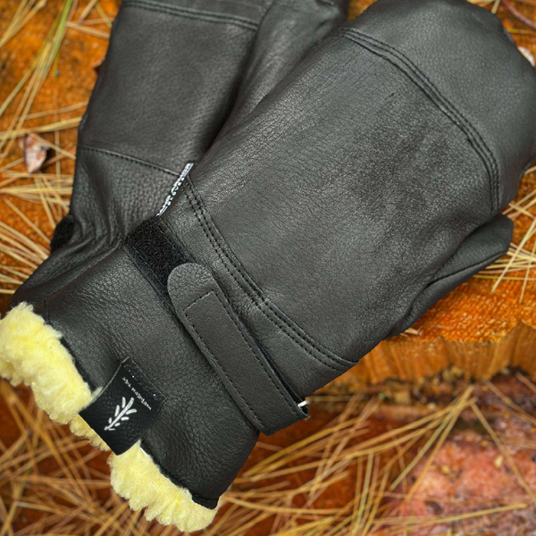 The Northerner Mitten